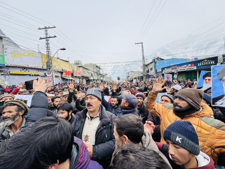 Informe fotográfico | Manifestación en Skardu contra el llamado Consejo de Paz de Gaza, en apoyo al ayatolá Sayyid Ali Jamenei