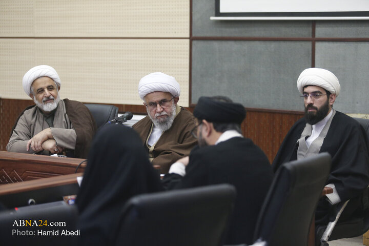 အင်ဒိုနီးရှား၊ ထိုင်းနှင့် မလေးရှား နိုင်ငံများမှ သာသနာ့ကျောင်းသားများ ၏ အဖွဲ့ဝင်များ နှင့် မဂျ်မအ်အေ ဂျဟာနီ အဲဟ်လေ့ဘိုက် (သ) (အ.စ) ၏ အထွေထွေ အတွင်းရေးမှူးချုပ် တွေ့ဆုံ ။ ။ Photos