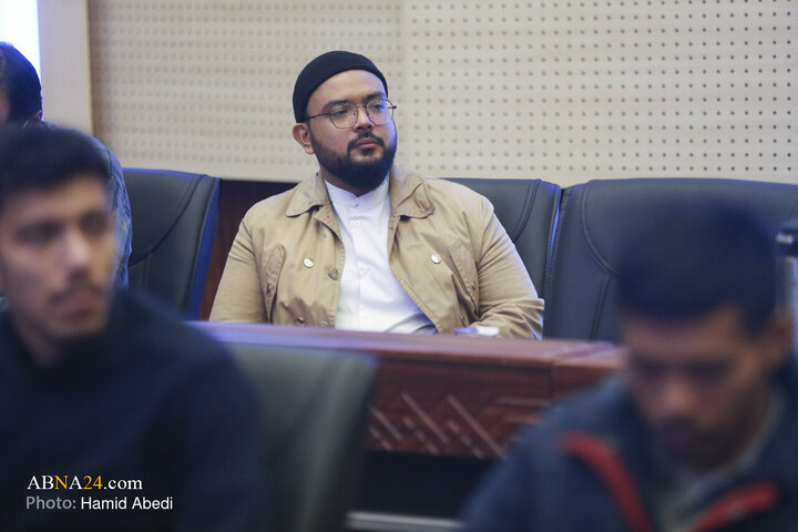 အင်ဒိုနီးရှား၊ ထိုင်းနှင့် မလေးရှား နိုင်ငံများမှ သာသနာ့ကျောင်းသားများ ၏ အဖွဲ့ဝင်များ နှင့် မဂျ်မအ်အေ ဂျဟာနီ အဲဟ်လေ့ဘိုက် (သ) (အ.စ) ၏ အထွေထွေ အတွင်းရေးမှူးချုပ် တွေ့ဆုံ ။ ။ Photos