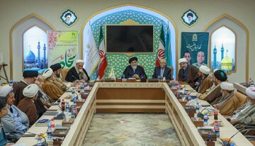 أمين مسجد جمكران المقدس: الصحيفة السجادية محيط من المعرفة الروحية