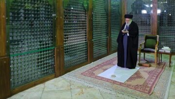 Líder de Irán rinde homenaje al fundador de la República Islámica