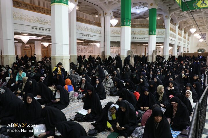 تقرير مصور/ مراسم إحياء ذكرى شهداء العمليات الارهابية الأخيرة في مرقد السيدة المعصومة (ع)