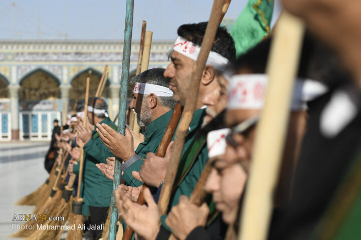 Photos: Sweeping Ceremony of Servants of Jamkaran Mosque