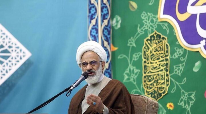 Representante do Líder Supremo junto ao CGRI: todas as bases dos EUA e forças mercenárias regionais estão na mira do Irã