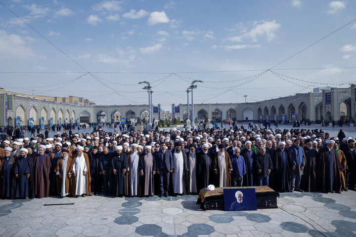 Photos: Funeral ceremony of Ayatollah Abdekhodaei held at Imam Reza Holy Shrine
