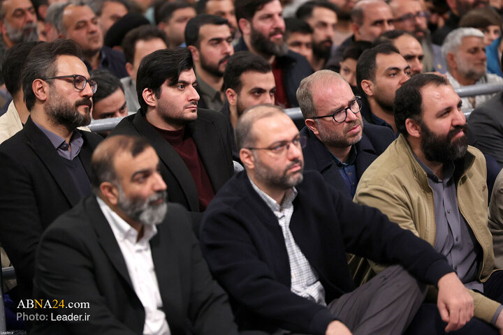 دیدار هزاران نفر از اقشار مختلف مردم با رهبر انقلاب