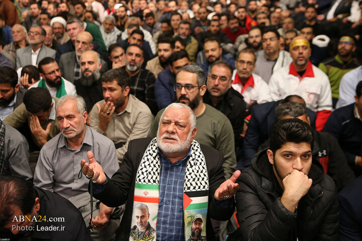 دیدار هزاران نفر از اقشار مختلف مردم با رهبر انقلاب