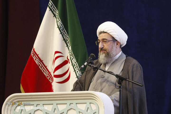 “Civîngehê nûkirina peymana gel bi serokatî”