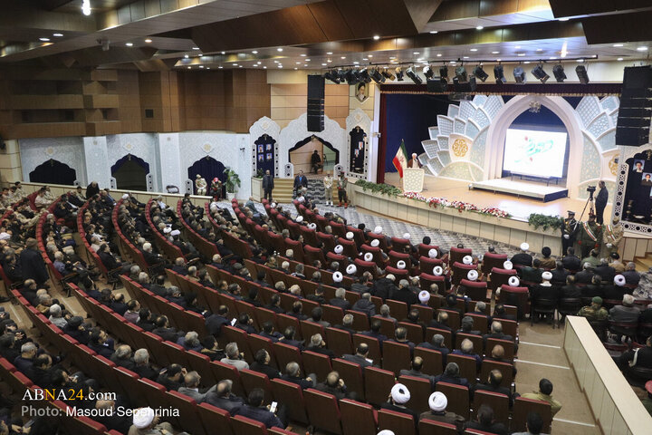 “Civîngehê nûkirina peymana gel bi serokatî”