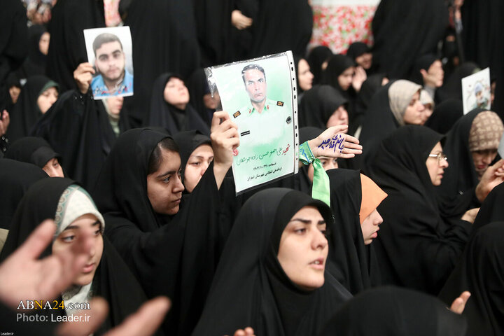 Hezaran kes ji çîn û qatanên cuda yên gel bi rêberê şoreşê re hatin hevditin