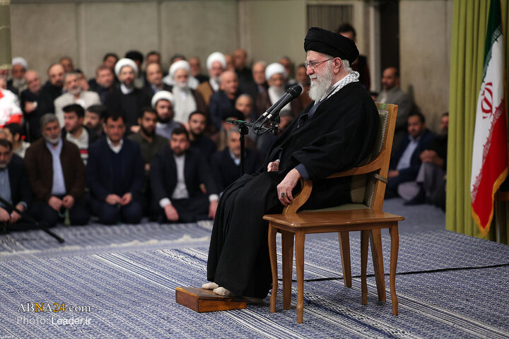 Hezaran kes ji çîn û qatanên cuda yên gel bi rêberê şoreşê re hatin hevditin