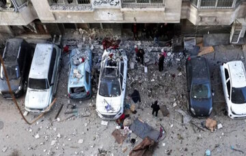 গাজায় ইসরায়েলি বাহিনীর বিমান হামলা