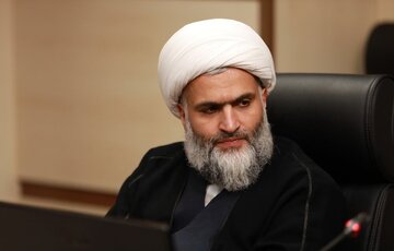 عقلانیت و توسل به اهل‌بیت(ع)، ایران را در مسیر پیشرفت قرار داده است