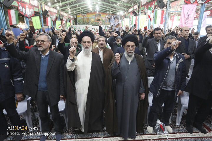 Photos: Commemoration Ceremony of Bahman 12 held in Isfahan