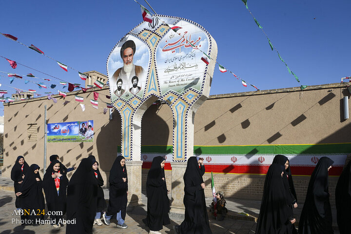 Photos: Commemoration Ceremony of Bahman 12 held in Qom