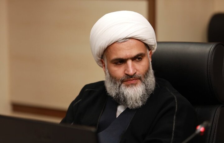 عقلانیت و توسل به اهل‌بیت(ع)، ایران را در مسیر پیشرفت قرار داده است