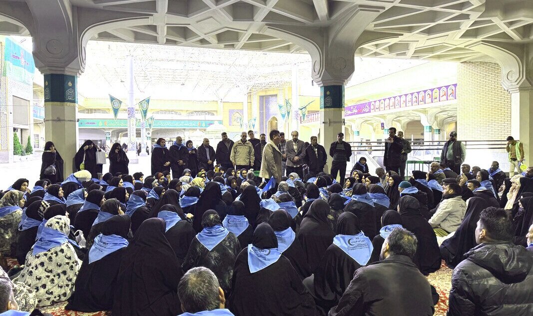 حضور پرشور زائران در حرم کریمه اهل‌بیت(س) در آستانه میلاد حضرت مهدی(عج)