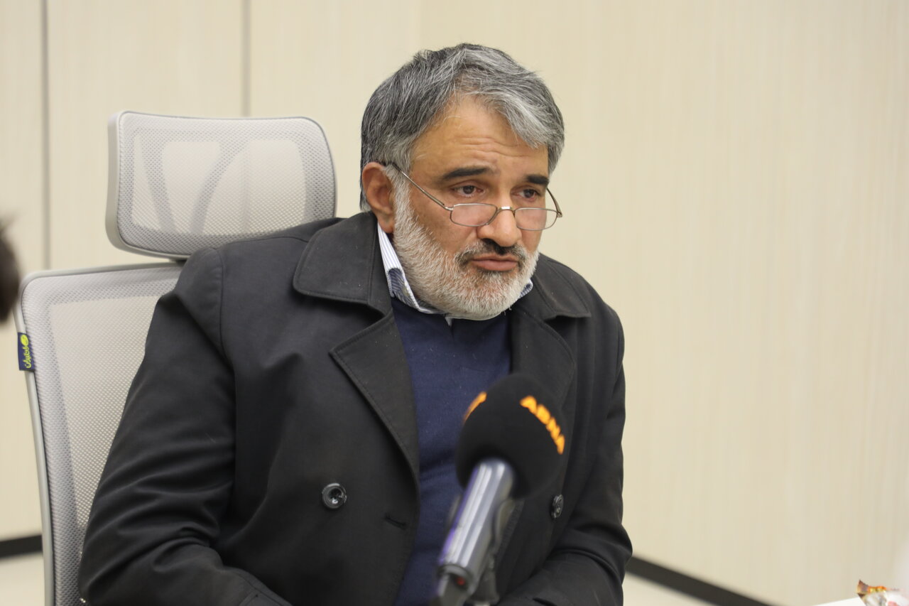 نشست علمی «وضعیت‌شناسی شیعیان یمن» در خبرگزاری ابنا برگزار شد/ از تنوع مذهبی تا چالش‌های میدانی؛ روایت علمی از شیعیان یمن