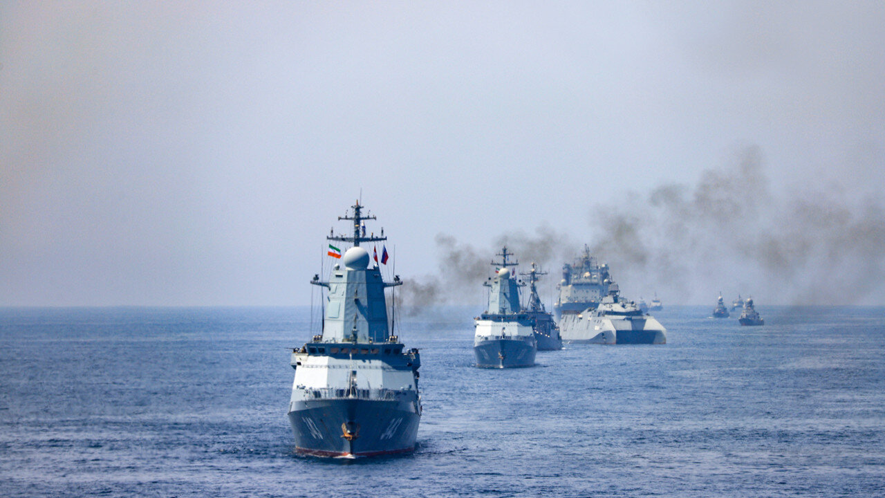 Bölgesel Güçlerden Ortak Mesaj: İran, Çin ve Rusya’dan Umman Denizi’nde Askeri Tatbikat