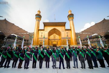 تصاویر | بزرگداشت میلاد امام زمان(عج) در آیین صبحگاهی خادمان آستان قدس علوی(ع)