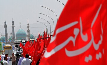 ویدیو | تجدید عهد با امام زمان(عج)؛ در زیر باران طریق المهدی...