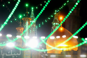 تصاویر | حرم حضرت معصومه (س)در شب میلاد امام زمان(عج) چراغانی شد