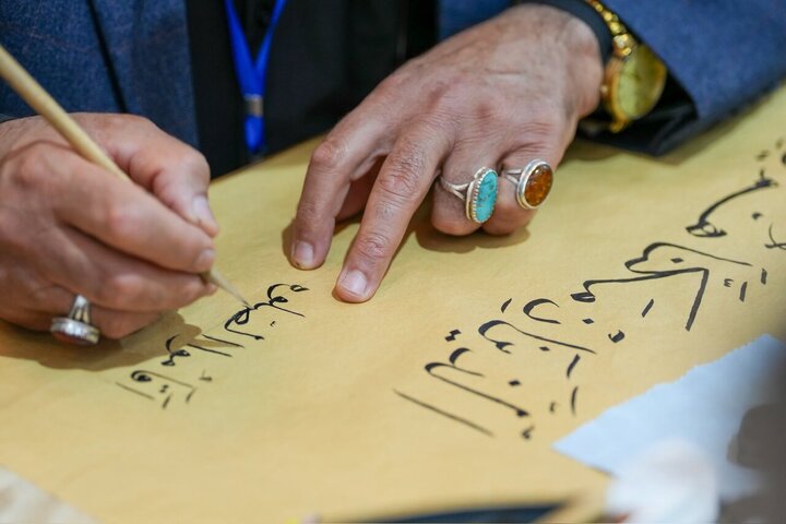 تقرير مصور/ معرض خطوط اسلامية بالعتبة العسكرية المقدسة خلال مهرجان خاتم الأوصياء في سامراء