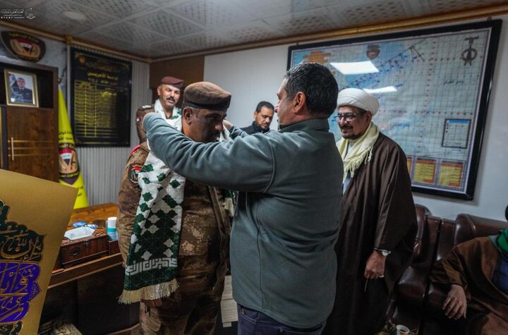 تقرير مصور/ العتبة العلوية توجه قافلة رابطة الدعم اللوجستي إلى الحدود العراقية - السورية