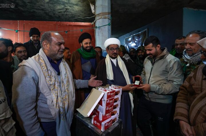 تقرير مصور/ العتبة العلوية توجه قافلة رابطة الدعم اللوجستي إلى الحدود العراقية - السورية