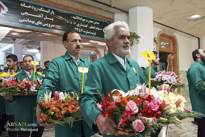 گل‌آرایی حرم حضرت معصومه(س) در آستانۀ ماه شعبان