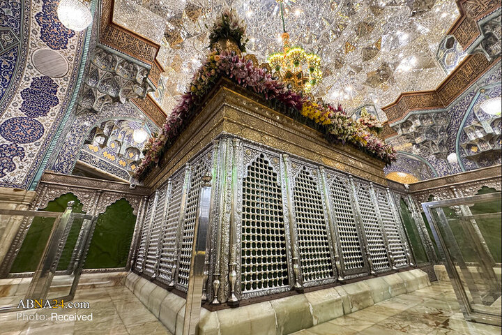 گل‌آرایی حرم حضرت معصومه(س) در آستانۀ ماه شعبان