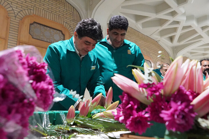 Photos: Hazrat Masoumeh shrine adorned with flowers on eve of Mid‑Sha’ban