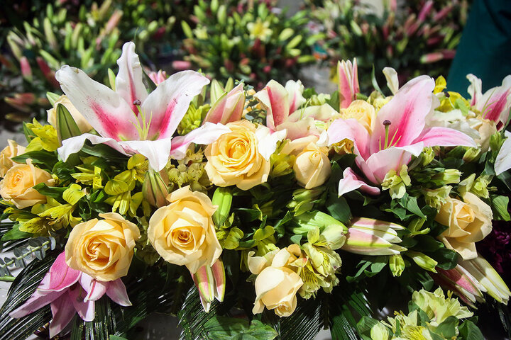 Photos: Hazrat Masoumeh shrine adorned with flowers on eve of Mid‑Sha’ban