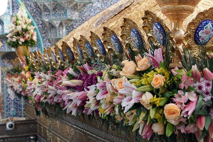 Photos: Hazrat Masoumeh shrine adorned with flowers on eve of Mid‑Sha’ban