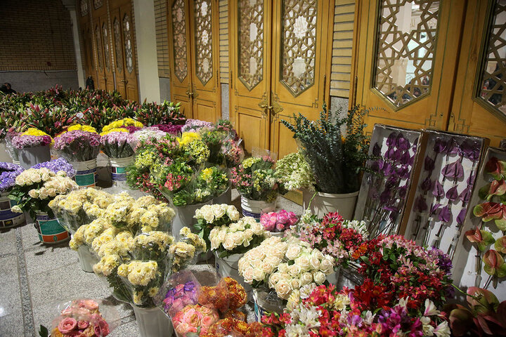 Photos: Hazrat Masoumeh shrine adorned with flowers on eve of Mid‑Sha’ban