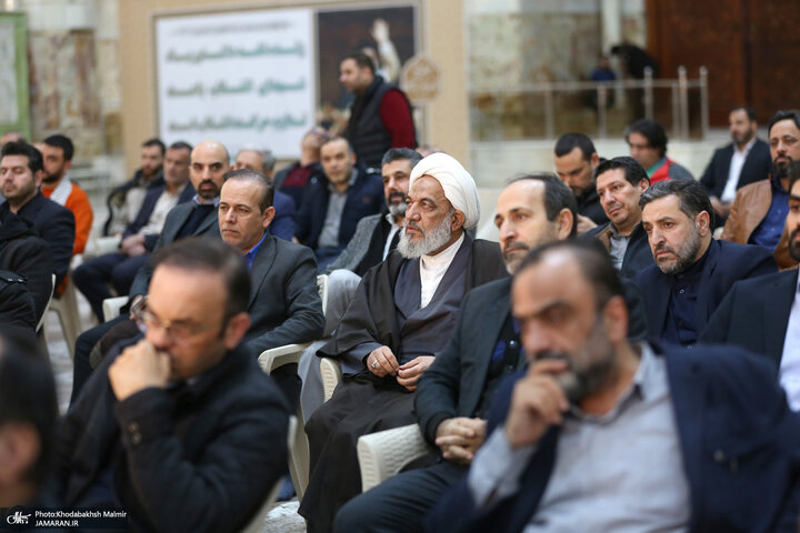 تقرير مصور/ نواب مجلس الشورى الاسلامي يجدّدون العهد بمبادئ الثورة الاسلامية