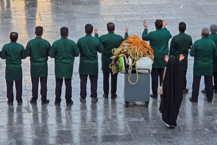 Photos: Installation of Special Mid‑Sha’ban Celebration Banners at Courtyards of Imam Reza Shrine