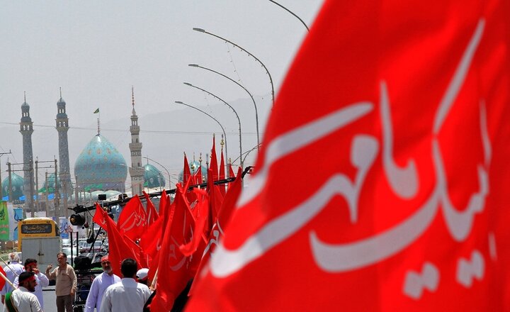 ویدیو | تجدید عهد با امام زمان(عج)؛ در زیر باران طریق المهدی...