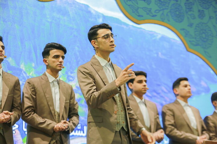 برپایی کرسی تلاوت قرآن توسط خادمان حرم بانوی کرامت در مسجد مقدس جمکران