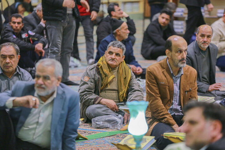 برپایی کرسی تلاوت قرآن توسط خادمان حرم بانوی کرامت در مسجد مقدس جمکران