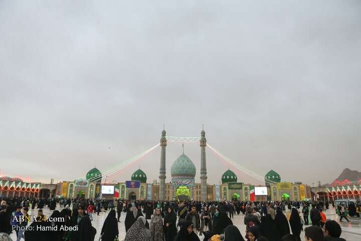 شب نیمه شعبان در مسجد مقدس جمکران