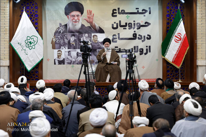 اجتماع حوزویان در دفاع از ولایت