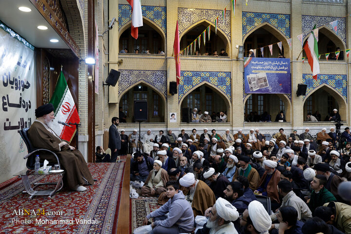 اجتماع حوزویان در دفاع از ولایت