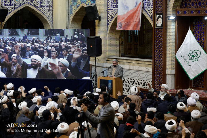 اجتماع حوزویان در دفاع از ولایت