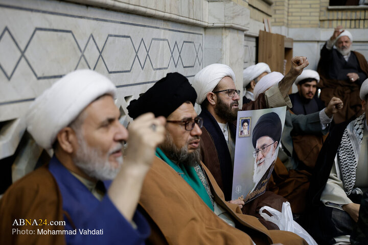 اجتماع حوزویان در دفاع از ولایت