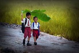 A "generosidade" é a virtude de dar o que você tem aos outros, sem esperar nada em troca.