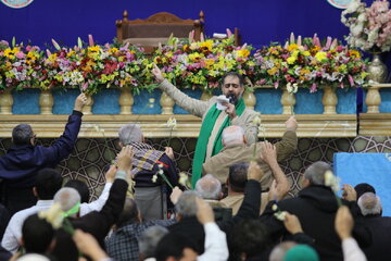 گزارش تصویری | برپایی جشن شب میلاد امام زمان(عج) در حرم حضرت معصومه(س)