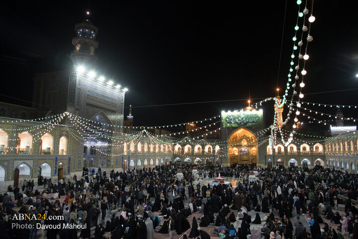 شب نیمه شعبان در حرم مطهر رضوی