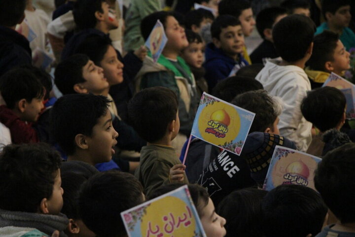 جشن میلاد امام زمان(عج) ویژه کودکان در حرم بانوی کرامت