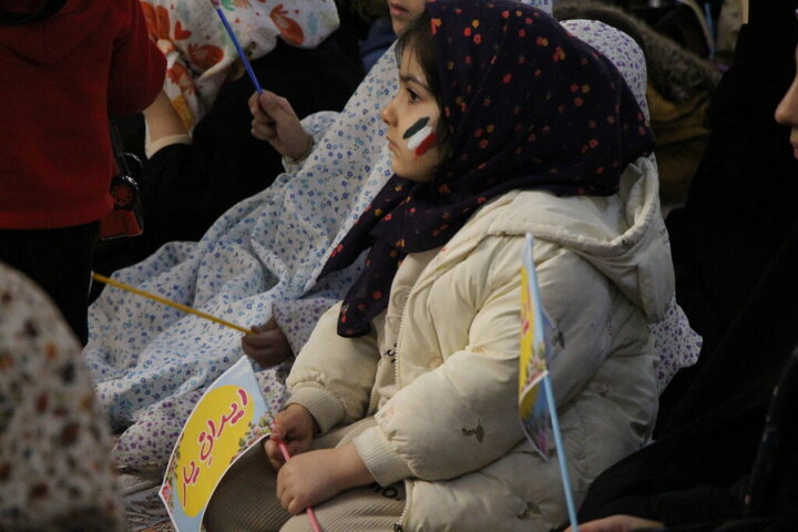 جشن میلاد امام زمان(عج) ویژه کودکان در حرم بانوی کرامت